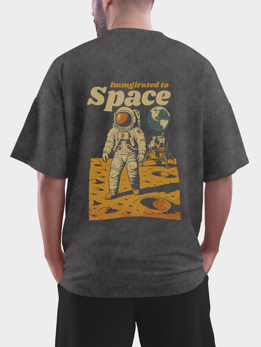 Immigrated to space Oversized T shirt